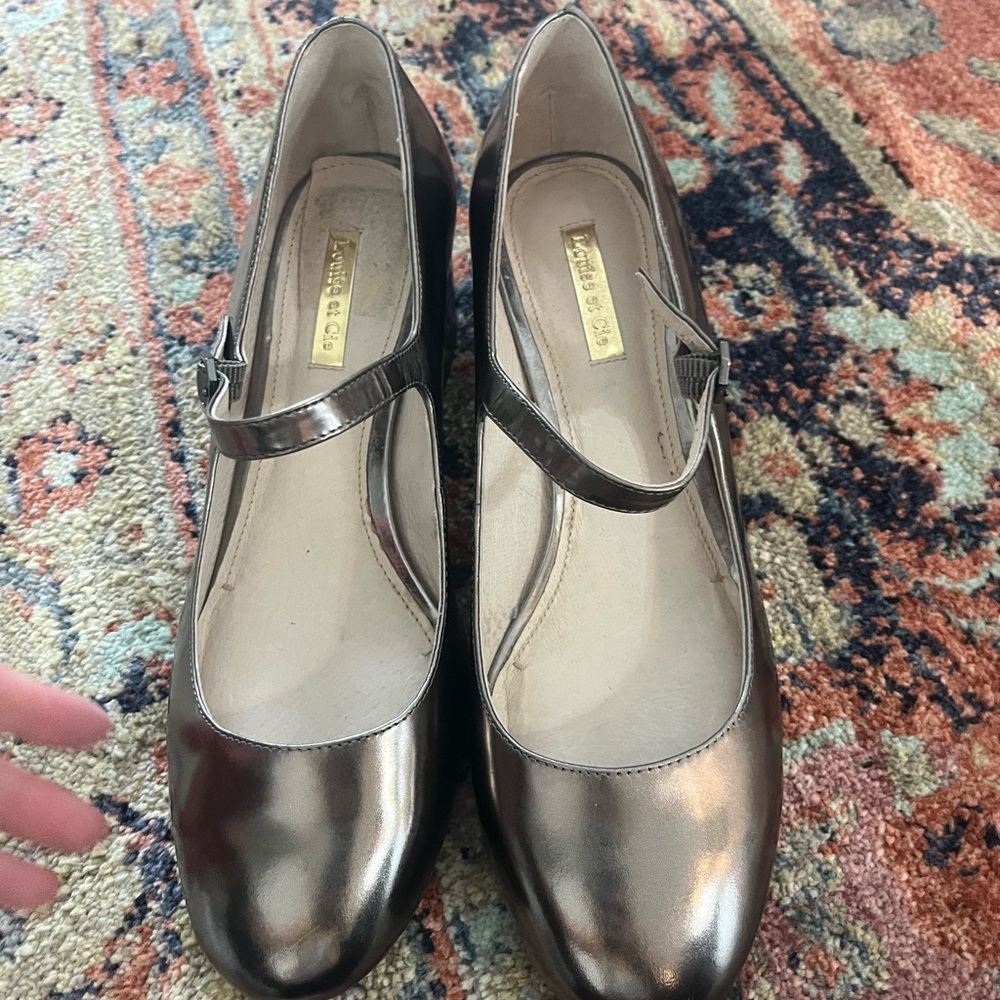 Louise et Cie Iron (Metallic) Korrie Mary Janes 8.5 - Picture 2 of 13